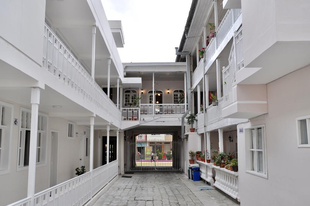 Hotel Europa อาเลาซี ภายนอก รูปภาพ